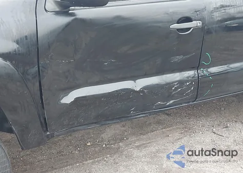 2015 Toyota Tacoma Prerunner V6 from USA, damaged, VIN 5TFJU4GN2FX067734